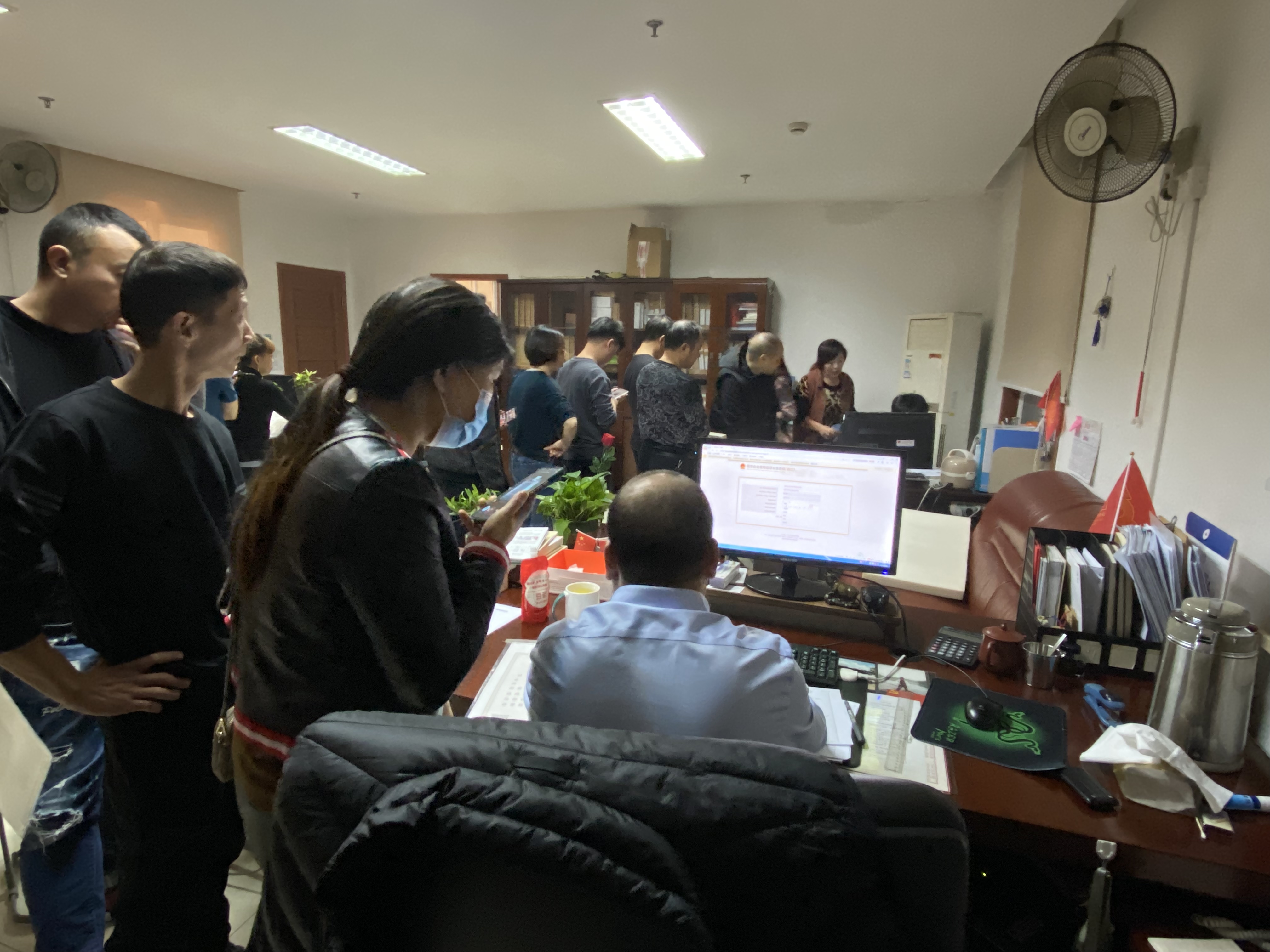 企業(yè)辦事零跑腿！快來綁定“浙江企業(yè)在線”