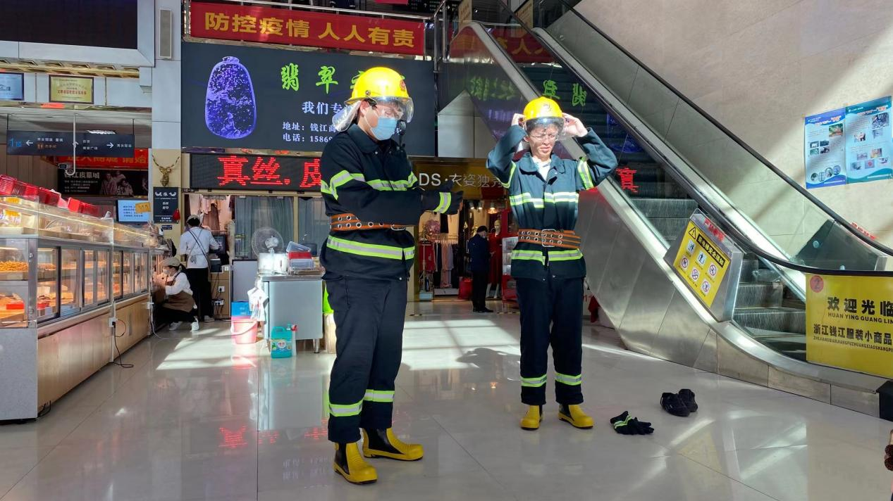  錢江商城開(kāi)展專職安全員安全生產(chǎn)培訓(xùn)工作