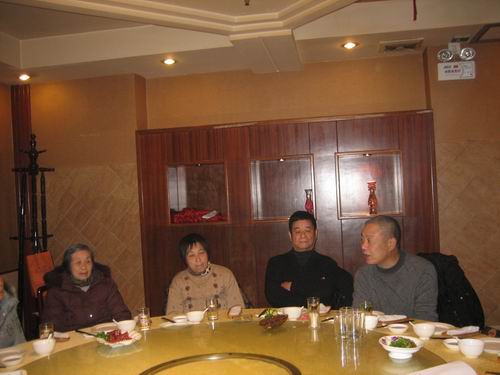 為長(zhǎng)期臥床的老人送去組織的溫暖 (1).jpg 為長(zhǎng)期臥床的老人送去組織的溫暖 (1).jpg